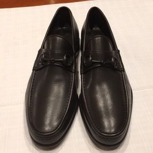 Authentic Gucci black Horsebit Loafers